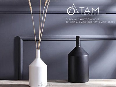 Bình hoa gốm cao cấp trắng đen tối giản phễu ngược CE-BG-01